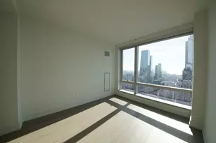 555 10th Ave, New York City, NY 10018 - Photo 4