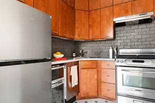 186 W 80th St, New York City, NY 10024 - Photo 6