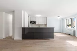 401 East 86th St, New York, NY 10028 - Photo 2