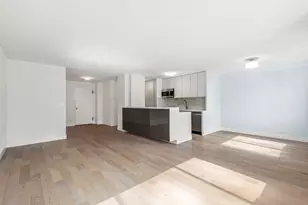 401 East 86th St, New York, NY 10028 - Photo 4