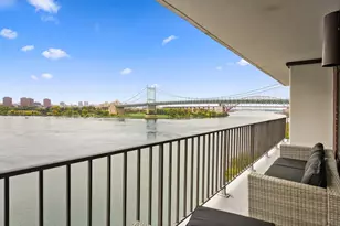 25-40 Shore Blvd, New York City, NY 11102 - Photo 12
