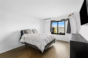 25-40 Shore Blvd, New York City, NY 11102 - Photo 6
