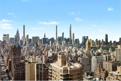 200 E 83rd Street #32B, New York, NY 10028 - Photo 2