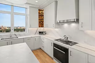 200 E 83rd St, New York, NY 10028 - Photo 8