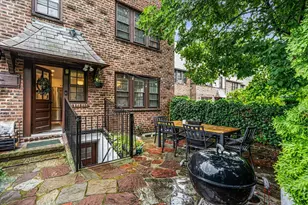 111-15 76th Ave, New York City, NY 11375 - Photo 38