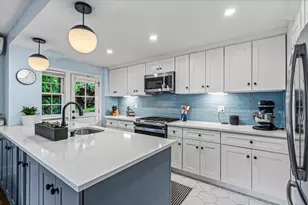 111-15 76th Ave, Forest Hills, NY 11375 - Photo 12