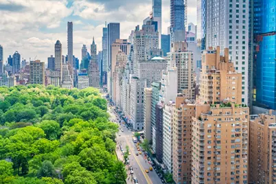160 Central Park S #3910, New York, NY 10019 - Photo 2