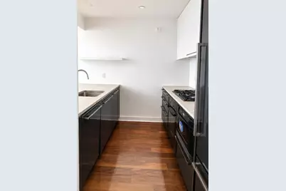 2 Northside Piers #10J, New York City, NY 11249 - Photo 4