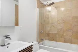 261 W 137th St, New York City, NY 10030 - Photo 12