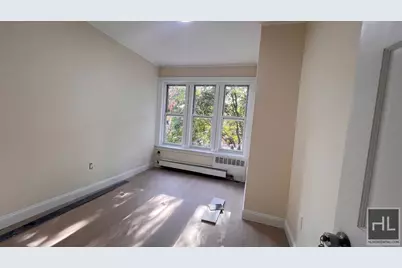 317 E 49th Street #2F, Brooklyn, NY 11203 - Photo 8
