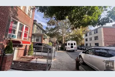 317 E 49th Street #2R, Brooklyn, NY 11203 - Photo 12
