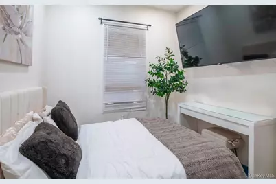 87-17 160th Street, Jamaica, NY 11432 - Photo 10