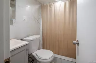 87-17 160th St, Jamaica, NY 11432 - Photo 20