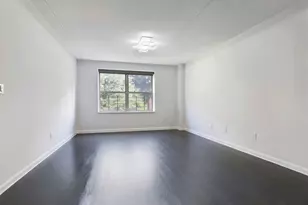 736 W 187th St, New York, NY 10033 - Photo 2