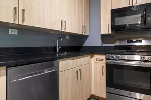 736 W 187th St, New York, NY 10033 - Photo 6