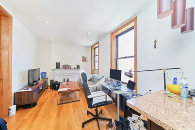 362 W 36th Street #4FF, New York, NY 10018 - Photo 2