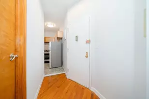 796 9th Ave, New York City, NY 10019 - Photo 4
