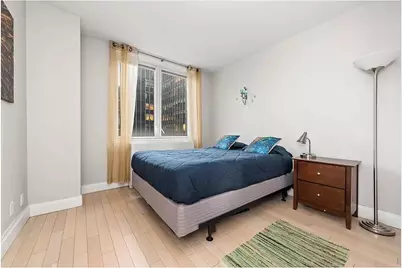 212 E 47th Street #23G, New York, NY 10017 - Photo 6