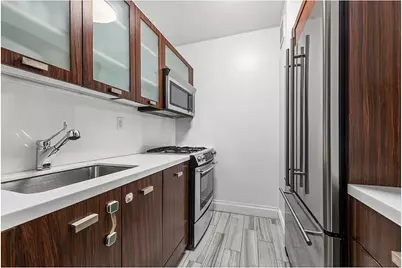212 E 47th Street #23G, New York City, NY 10017 - Photo 4