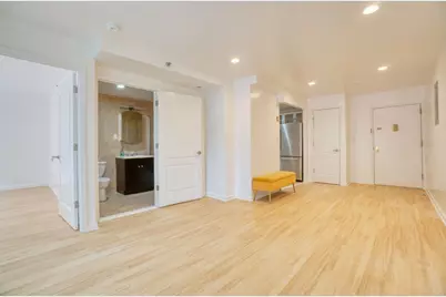 32-86 41st Street #3D, New York City, NY 11103 - Photo 2