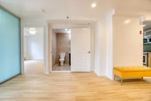 32-86 41st St, New York City, NY 11103 - Photo 4