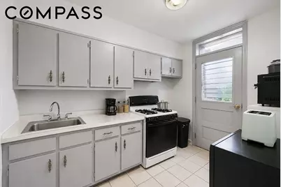 58-40 Catalpa Avenue, Ridgewood, NY 11385 - Photo 16