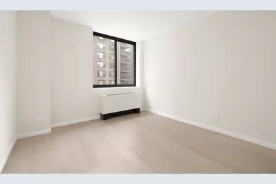 250 E 40th Street #11B, New York, NY 10016 - Photo 6