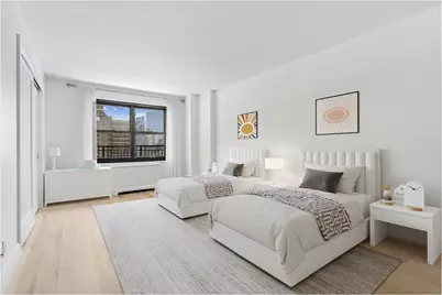 140 W End Avenue #21U, New York, NY 10023 - Photo 12