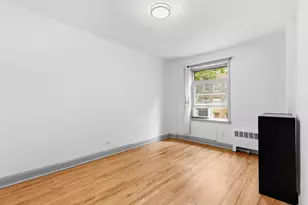 48-17 42nd St, New York City, NY 11104 - Photo 4
