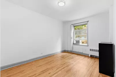 48-17 42nd Street #4C, New York City, NY 11104 - Photo 4
