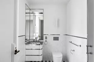 303 Park Ave, New York City, NY 10022 - Photo 14