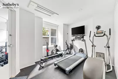 131 E 39th Street, New York, NY 10016 - Photo 12