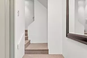 131 E 39th St, New York, NY 10016 - Photo 20