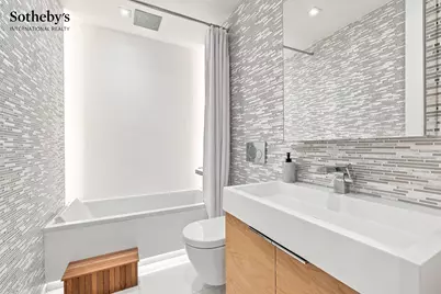 131 E 39th Street, New York, NY 10016 - Photo 6