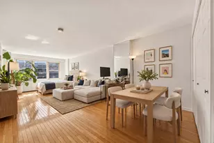 305 E 24th St, New York City, NY 10010 - Photo 2