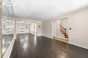 706 E 95th St, New York City, NY 11236 - Photo 2