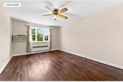 706 E 95th Street, New York City, NY 11236 - Photo 4