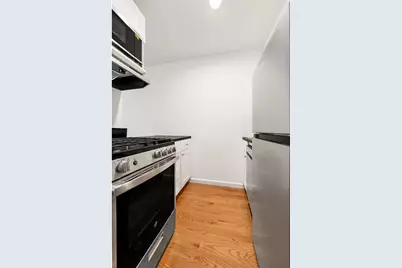 212 E 77th Street #4D, New York, NY 10075 - Photo 6