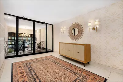 212 E 77th Street #4D, New York, NY 10075 - Photo 8