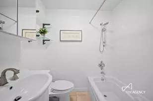 726 Sackett St, New York City, NY 11238 - Photo 8