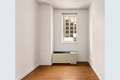 1600 Broadway #20A, New York, NY 10019 - Photo 12