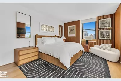 353 W 57th Street #FLOOR24/25, New York, NY 10019 - Photo 2