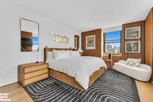 353 W 57th St, New York, NY 10019 - Photo 2