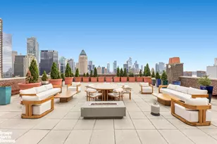 353 W 57th St, New York, NY 10019 - Photo 6