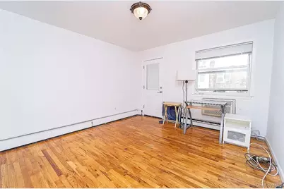 25-40 14th Place, New York City, NY 11102 - Photo 2
