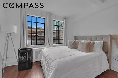 320 E 42nd Street #1407, New York, NY 10017 - Photo 6