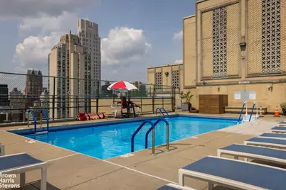 370 E 76th Street #C1001, New York City, NY 10021 - Photo 10