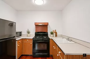 90 Gold St, New York, NY 10038 - Photo 4