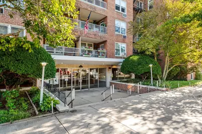 60-11 Broadway #3A, Woodside, NY 11377 - Photo 2