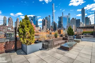 432 W 52nd St, New York, NY 10019 - Photo 1